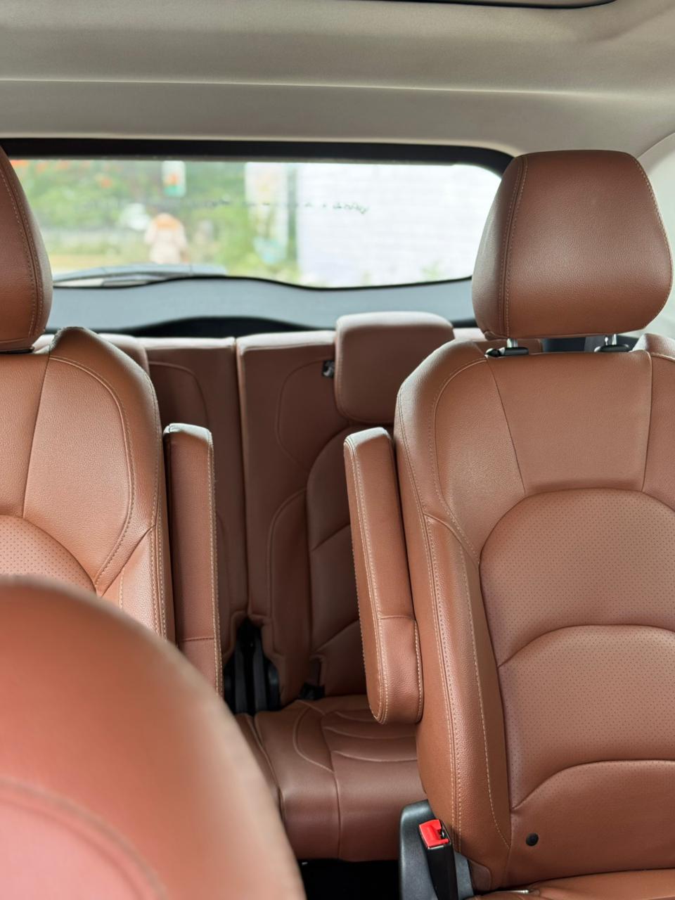 MG Hector Plus - Image 3